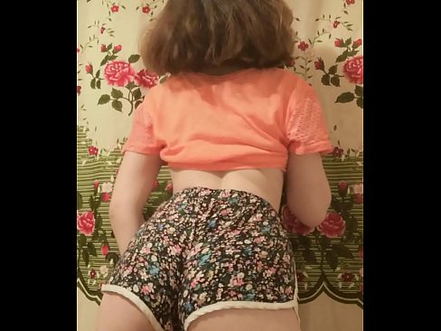 ❤️ Секси младо бебе кое ги соблекува шорцевите пред камера ❤️ Домашно порно на порно mk.redgast4asset.ru